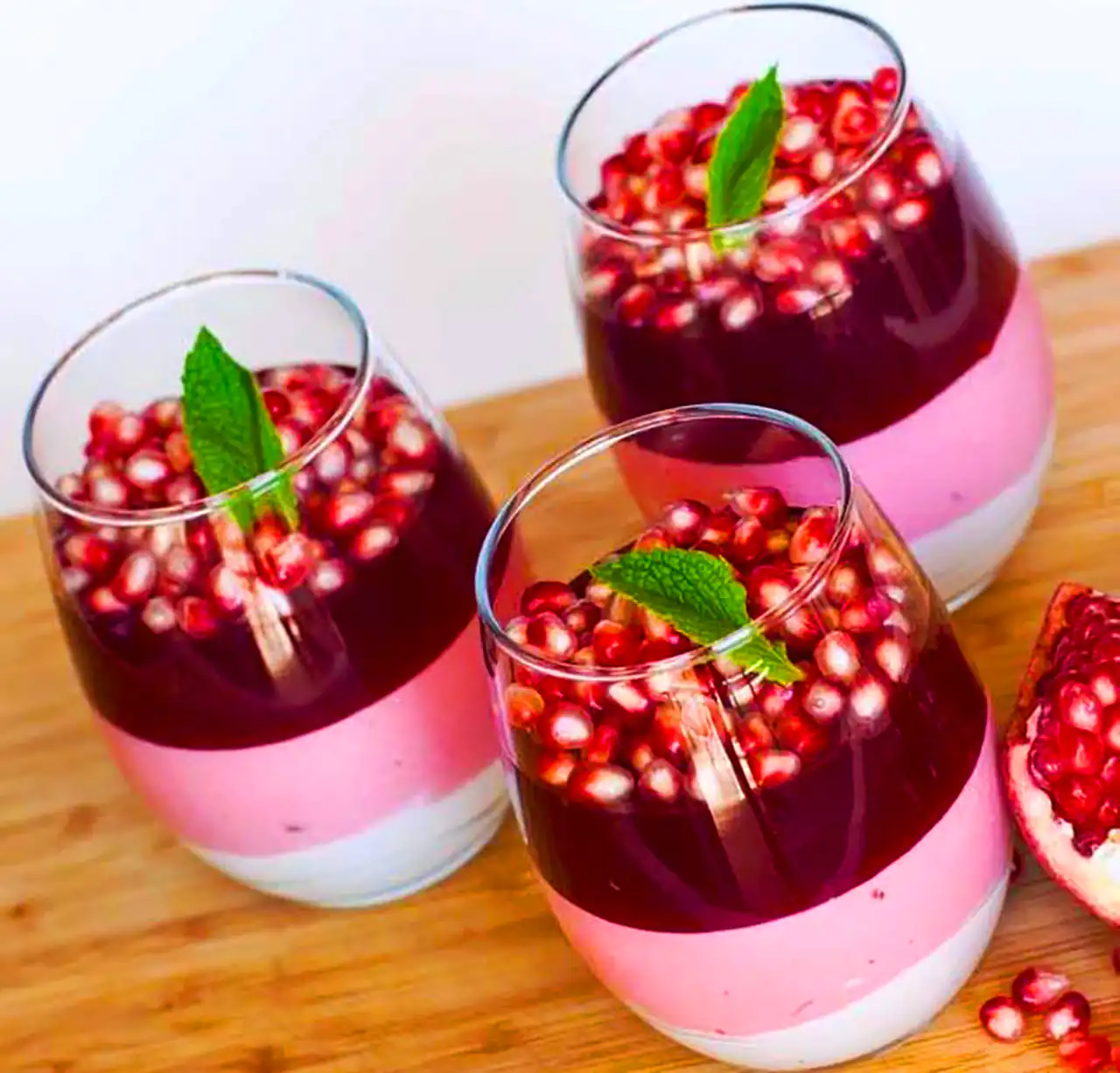 ژله انار یلدایی