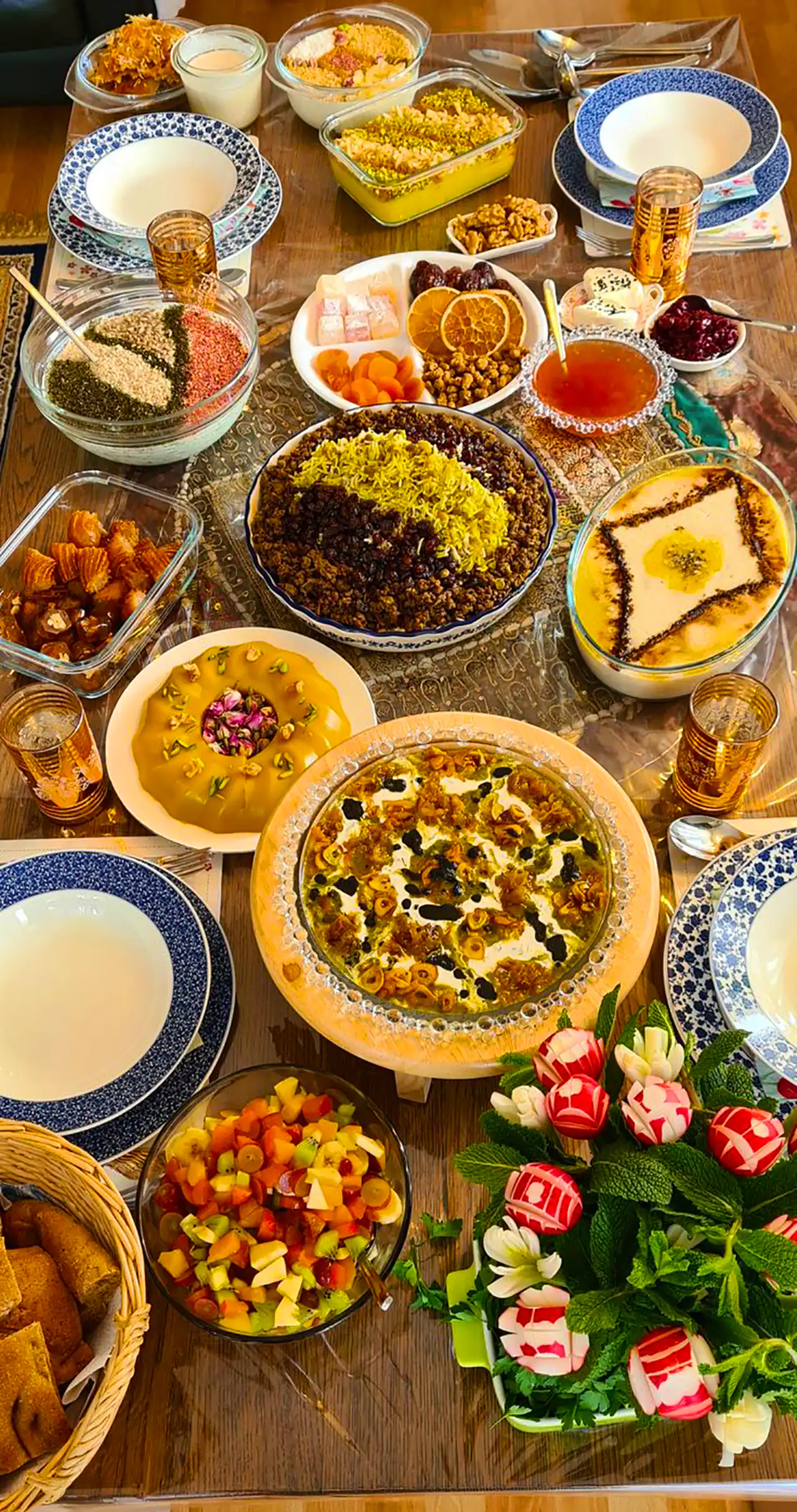 میز شام برای مهمانی