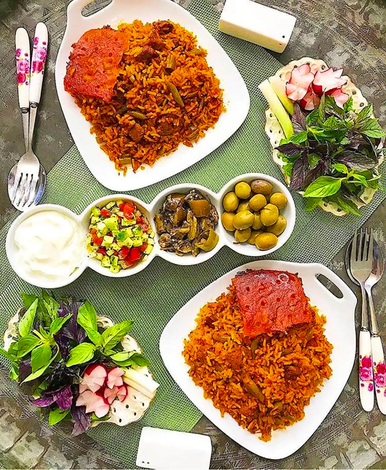 سرو غذا دو نفره